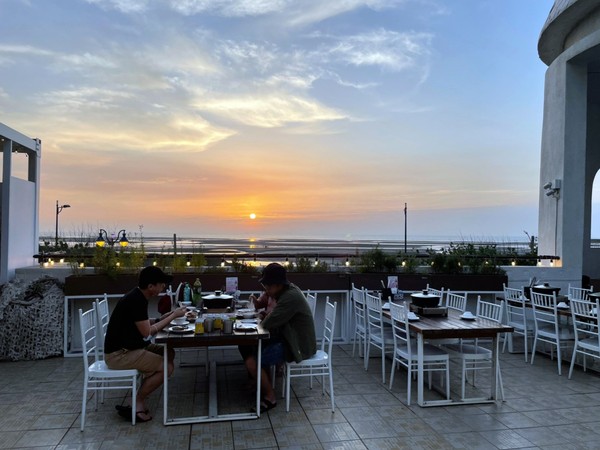 ▲▼台中向海那漾最新景觀餐廳。（圖／向海那漾Nayang Beach提供）