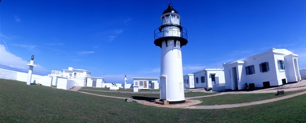 澎湖漁翁島燈塔、七美雙心石滬、員貝潮間帶（圖／澎湖風景管理處提供）