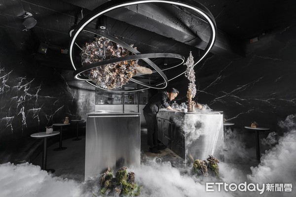 ▲Room by Le Kief是全新概念調飲廚房實驗室，餐點與調酒皆傳達與眾不同的飲酒印象。（圖／澔岳國際提供）