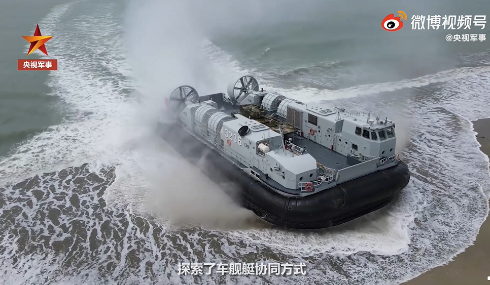 ▲▼中國海軍發佈演習影片。（圖／翻攝自微博）