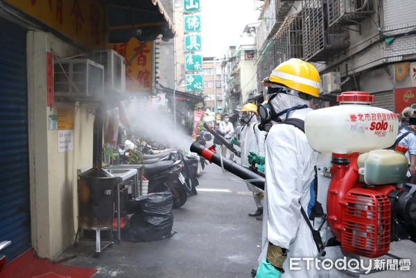 ▲▼台北市萬華區大消毒 街道 茶館。（圖／記者屠惠剛攝）