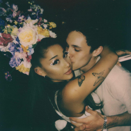 ▲▼亞莉安娜（Ariana Grande）與男友道爾頓戈梅茲（Dalton Gomez）結婚了。（圖／翻攝自IG）