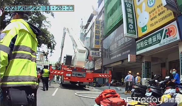 ▲▼ 台中22日民宅火警。（圖／民眾提供）