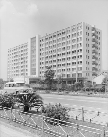▲1966年中泰賓館剛落成的照片。（圖／北市工務局提供，照片來源：文化部國家文化資料庫）