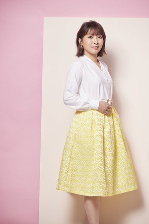 ▲▼雞排女王唐儷的雞排店業績掉兩成。（圖／豪記提供）