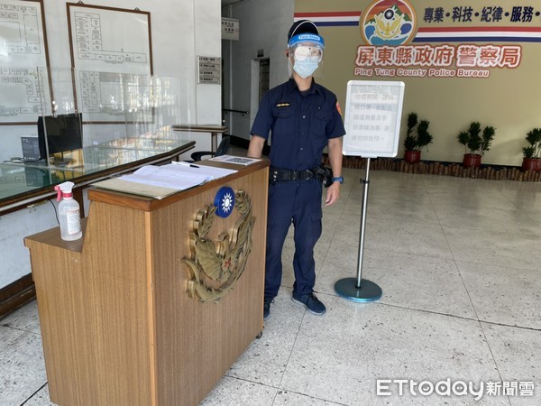 ▲潮州妙光寺捐贈縣警局防疫物質            。（圖／記者陳崑福翻攝，以下同）