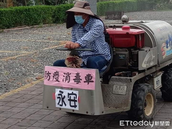 ▲▼ 台東環保志工啟動自主組成噴藥車隊，共同守護家園對抗疫情。（圖／台東縣政府提供，下同）