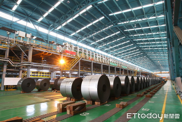 ▲鋼鐵龍頭中鋼集團旗下第二熱浸鍍鋅工場。（圖／中鋼提供）