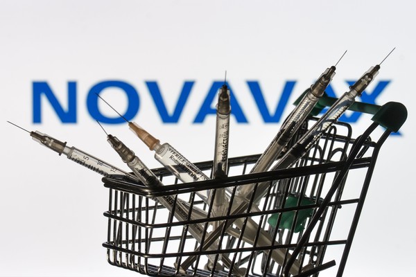 ▲▼美國生技製藥業者諾瓦瓦克斯醫藥公司（Novavax）研發新冠肺炎疫苗。（圖／達志影像）