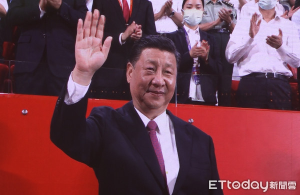 ▲▼慶祝中國共產黨成立100周年文藝演出《偉大征程》在北京舉行，習近平等中共領導人出席觀演。（圖／記者陳政錄攝）