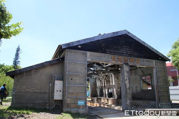 ▲▼東台灣三大機關車庫之一的台東機關車庫，2016年在尼伯特風災中毀損。（圖／台東縣政府提供，下同）