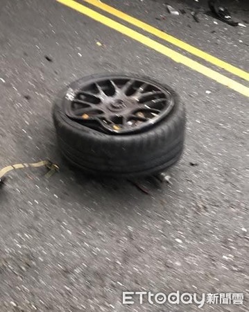 ▲▼北宜車禍。（圖／網友提供）