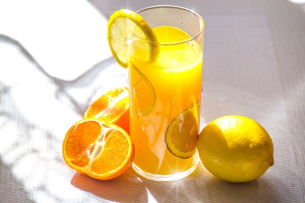 ▲▼橙汁。（圖／取自免費圖庫Pexels）