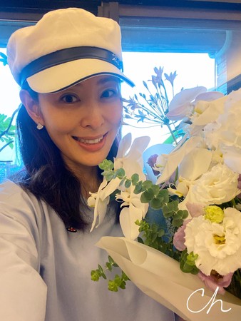 ▲▼小S阿嬤在醫院中離世，家人陷入悲痛。（圖／翻攝自臉書／小S）