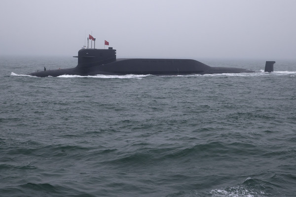 ▲▼中國094型長征-10號核潛艦，圖為2019年4月23日解放軍海軍成立70周年海上閱兵。（圖／達志影像／美聯社）