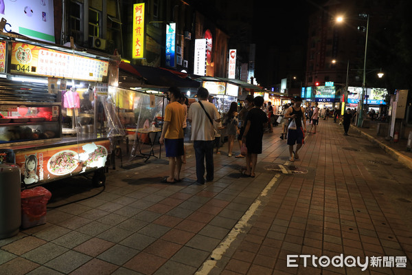 ▲▼ 0706 寧夏夜市微解封現況 。（圖／記者黃克翔攝）