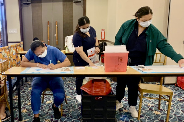 ▲一共有88位台灣旅客已於關島飯店公共空間完成疫苗接種。（圖／雄獅旅遊提供）