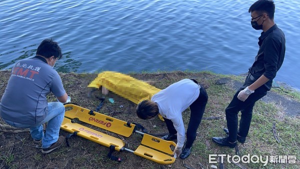 ▲高雄澄清湖發現一具男性遺體             。（圖／民眾提供）