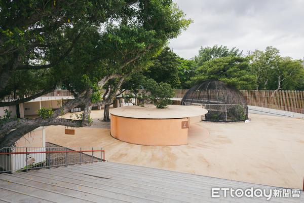 ▲新竹市動物園「入園4招」跟進三級微解封　校園操場不開放。（圖／記者陳凱力翻攝）