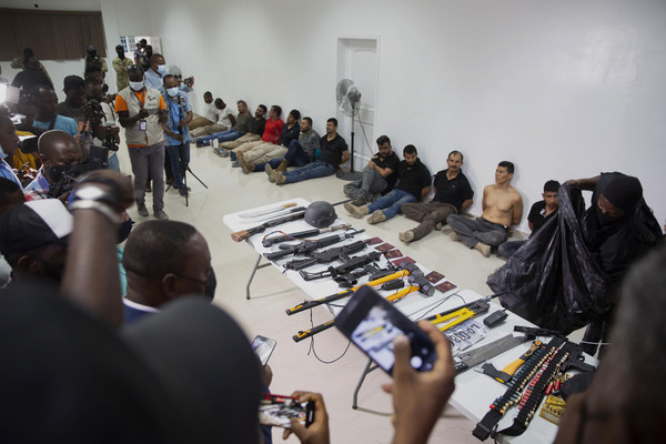 ▲▼ 海地逮捕28名涉嫌暗殺總統摩依士的嫌疑犯 。（圖／達志影像／美聯社）