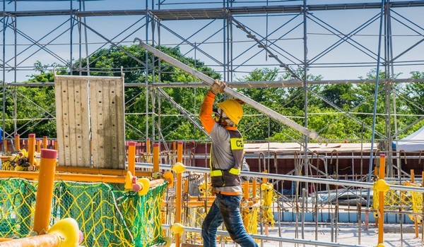 ▲桃園捷運綠線中正北路400公尺橋面版閃現。（圖／捷工局提供）