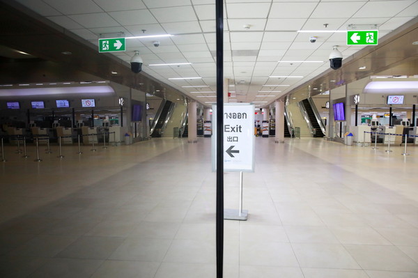 ▲▼泰國曼谷廊曼國際機場（Don Muang １Airport）於12日封鎖第1天鬧空城。（圖／路透）