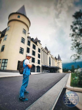 今年41歲的陳姓領隊外表老實、說話誠懇，卻被踢爆其實是個渣男。（讀者提供）