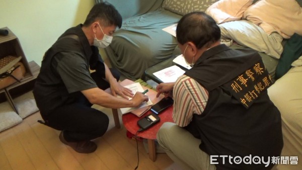 ▲台中某公司創假群組騙個資。（圖／記者李忠憲翻攝）