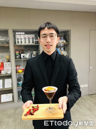 ▲崑山科技大學餐飲管理及廚藝系，參與「2021 比利時觀光美食節國際大賽競賽」線上賽，榮獲29金4銀1銅，總計34面獎牌，表現非常亮眼。（圖／記者林悅翻攝，下同）