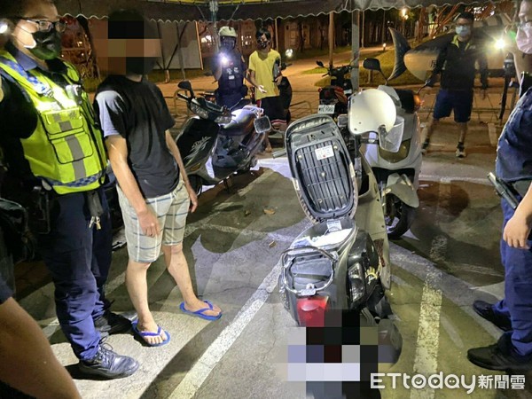 ▲屏東警分局民族族派出所員警逮獲涉嫌行竊張男兩人送辦             。（圖／記者陳崑福翻攝，以下同）