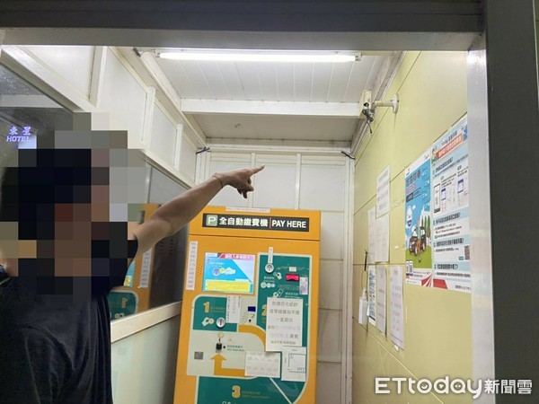 ▲屏東警分局民族族派出所員警逮獲涉嫌行竊張男兩人送辦             。（圖／記者陳崑福翻攝，以下同）