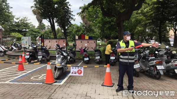 ▲內埔警分局與衛生所等單位會勘，製圖提供汽(機)車停車及民眾施打動線，貼心舉動讓民眾稱讚             。（圖／記者陳崑福翻攝，以下同）