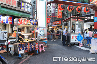 3折出租沒人要！饒河夜市攤位租金低破萬元　攤商苦喊「撐不住」