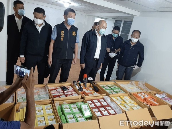 ▲台刑事局國際刑警與泰國緝毒局共同查獲徐男在曼谷涉運30公斤K毒案件。（圖／記者張君豪翻攝）