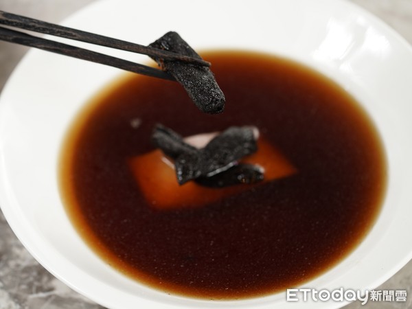 ▲蘭餐廳推出官燕老菜脯燉雞湯。（圖／蘭餐廳提供）