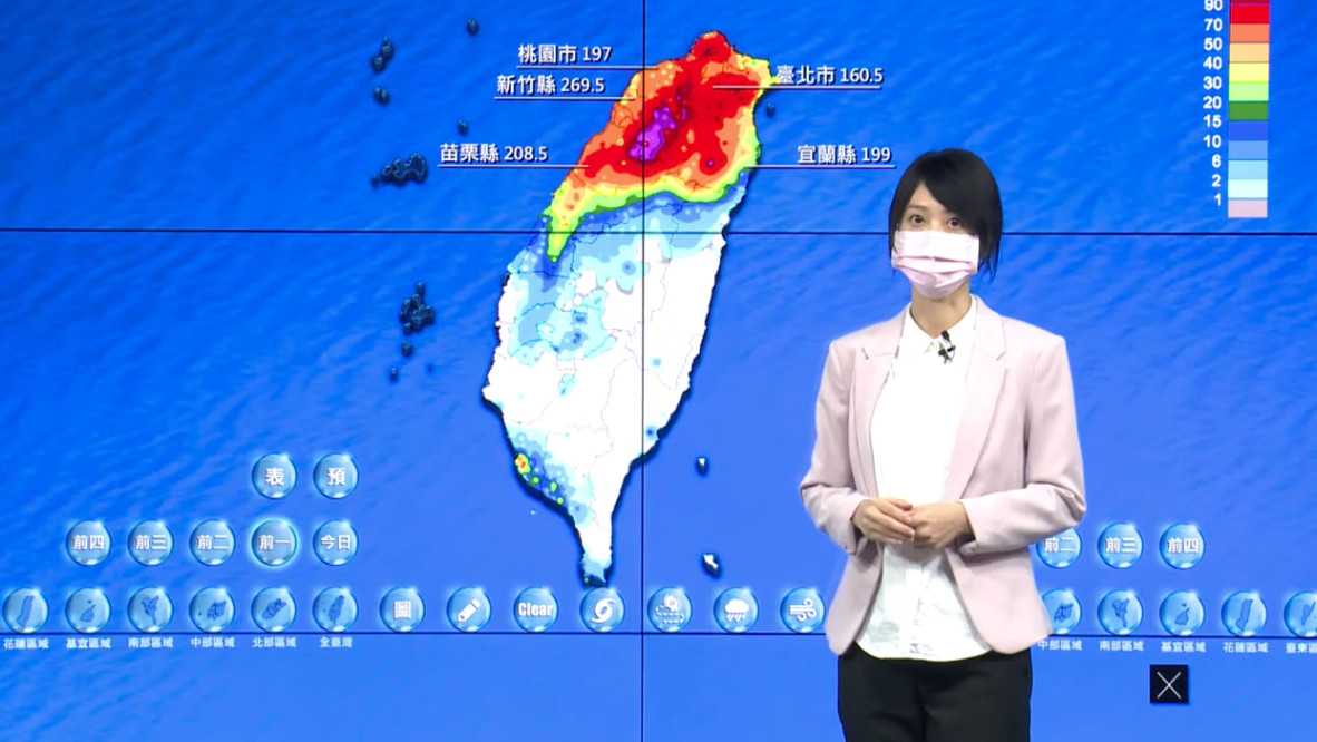 ▲▼颱風持續靠近台灣。（圖／氣象局）