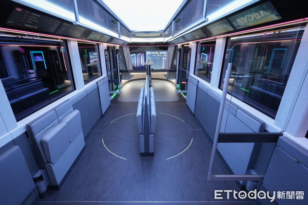 ▲ 德鐵未來概念列車IdeasTrain以不同功能的空間設計滿足乘客的多元需求，將車廂的乘坐體驗轉化為個人化的服務。(圖／德國鐵路公司)。