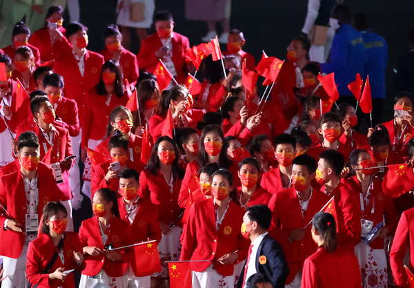 ▲▼東奧開幕式，中國隊運動員進場。（圖／路透）