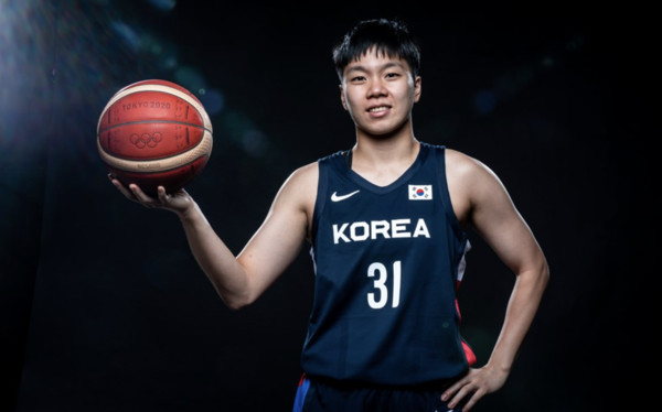 ▲秦安原名為許筱彤，代表南韓打東奧。（圖／翻攝自FIBA）