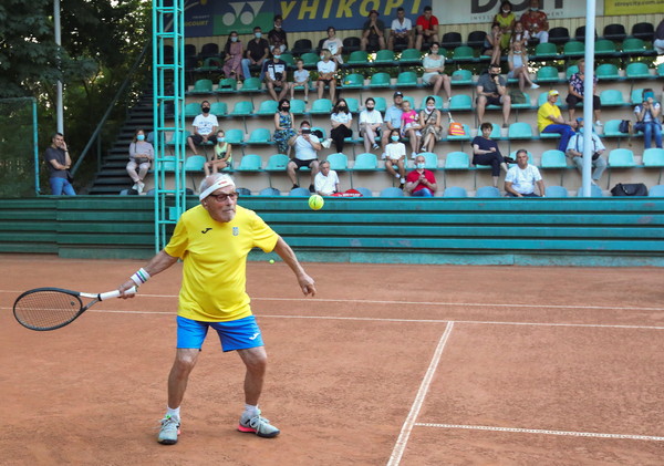 ▲▼全球最高齡網球選手，烏克蘭97歲斯坦尼斯拉夫斯基（Leonid Stanislavskyi）。（圖／路透）