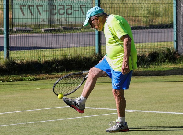 ▲▼全球最高齡網球選手，烏克蘭97歲斯坦尼斯拉夫斯基（Leonid Stanislavskyi）。（圖／路透）