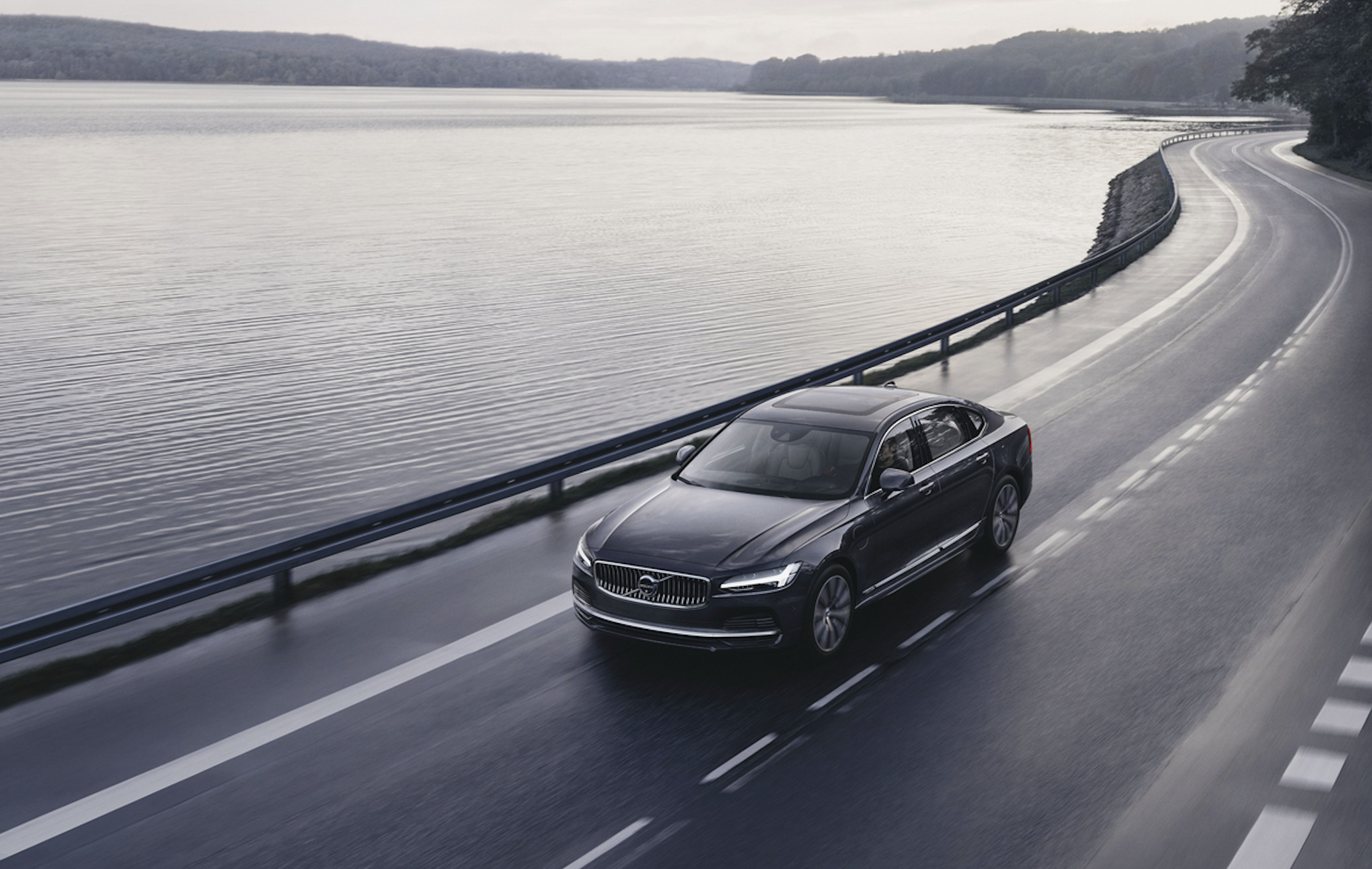 239萬起 Volvo S90旗艦房車 空間更大 雙動力3車型上市 Ettoday車雲 Ettoday新聞雲