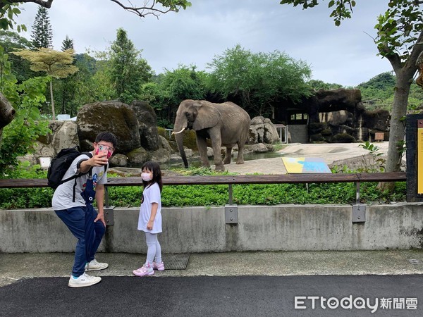 動物園開園首日。（圖／記者李依融攝）