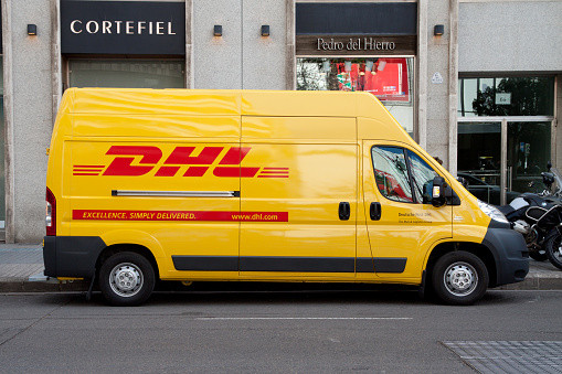 Dhl 求職 工作板 Dcard