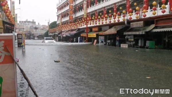 ▲▼嘉義縣新港鄉淹水。（圖／記者翁伊森翻攝）