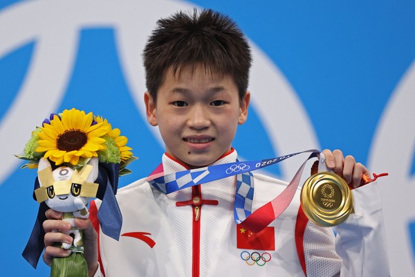▲▼ 中國14歲天才少女全紅嬋拿下跳水金牌。（圖／路透）