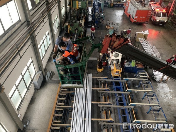 ▲▼ 台南工人遭電擊。（圖／記者林悅翻攝）