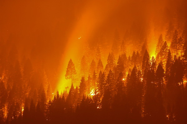 ▲▼2021年加州野火季，迪克西大火，Dixie Fire。（圖／路透）