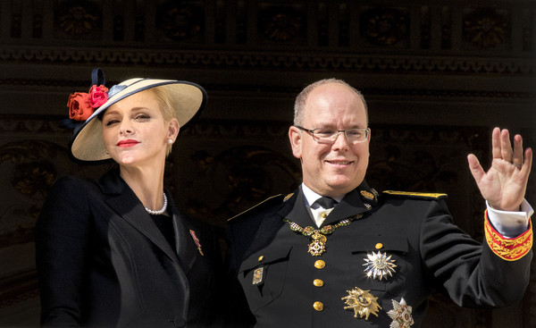 ▲▼摩納哥親王阿爾貝二世（Prince Albert）、夏琳親王妃（Princess Charlene）。（圖／達志影像／美聯社）