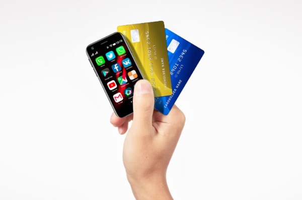 ▲▼Mony Mint整體手機大小只跟信用卡一樣大。（圖／翻攝自indiegogo）